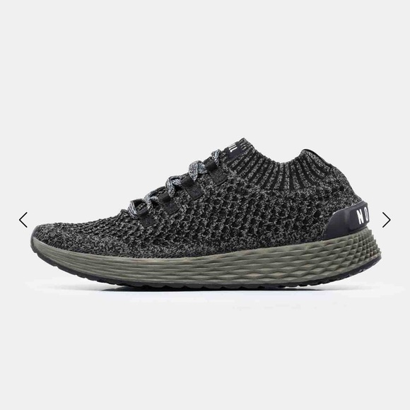 NOBULL Shoes - Womens Nobull Aspire black ivy sneakers size 7.5